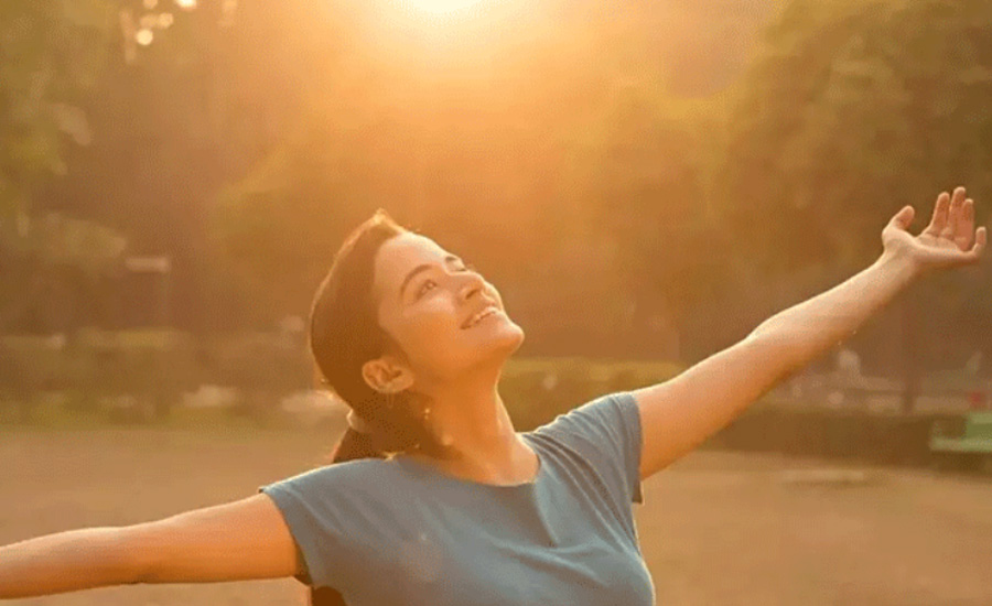 ভিটামিন ডি পাবেন কোন সময়ের রোদে