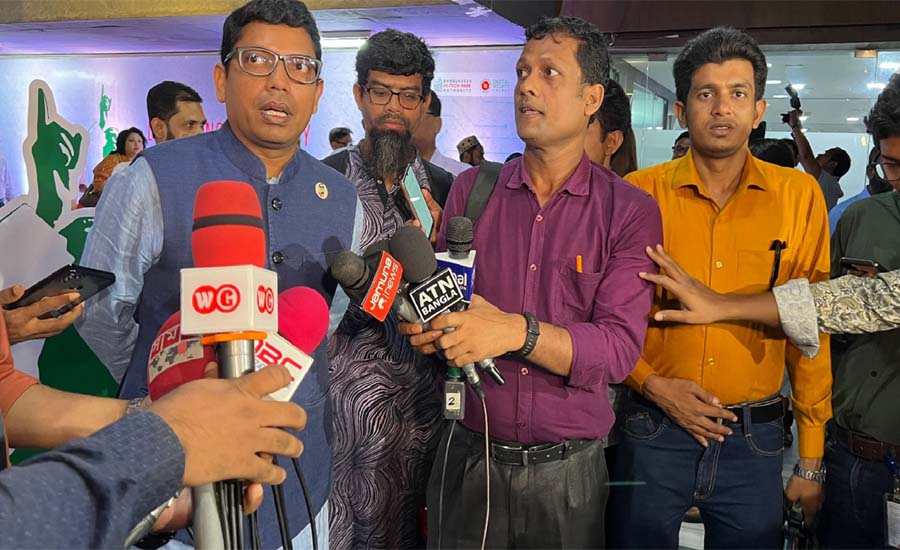 জন্ম নিবন্ধন ওয়েবসাইট থেকে ব্যক্তিগত তথ্য ফাঁস!