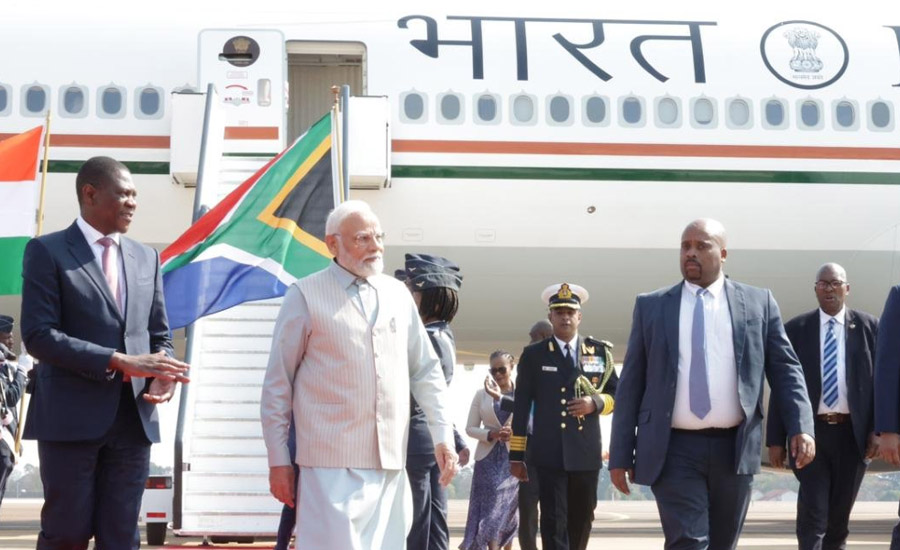 দক্ষিণ আফ্রিকায় অপমানিত মোদি, নামতে চাননি বিমান থেকে!