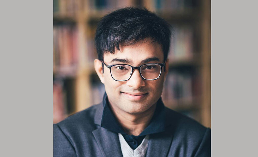 এই দেশে নিজ যোগ্যতায় এমনি এমনি কিছু হয় না!