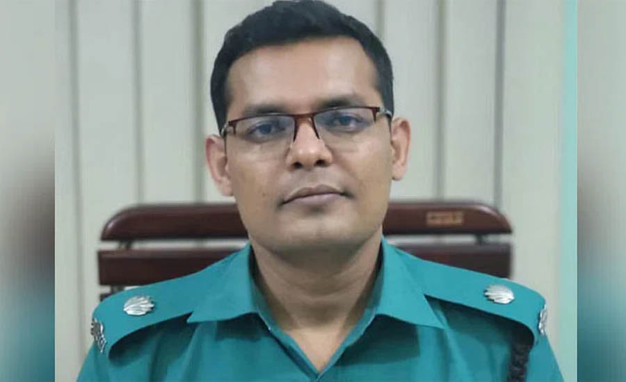 এডিসি হারুন সম্পর্কে আরো যা যা জানা যাচ্ছে