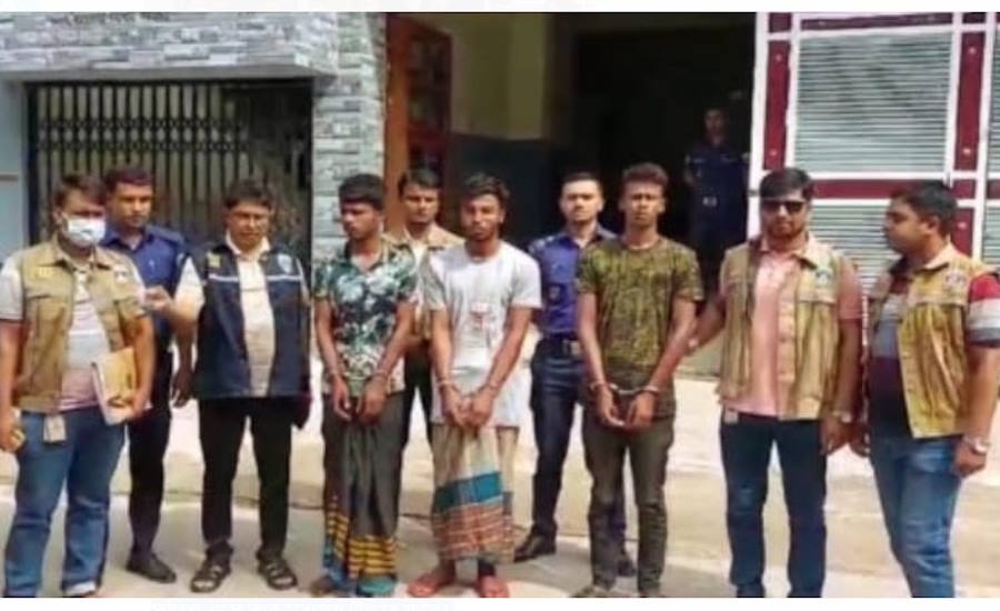 সিরাজগঞ্জে আলোচিত হত্যার রহস্য উদঘাটন, গ্রেপ্তার ৩