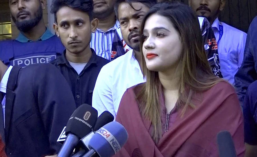জালিয়াতির অভিযোগে নায়িকা মাহির মনোনয়নপত্র বাতিল