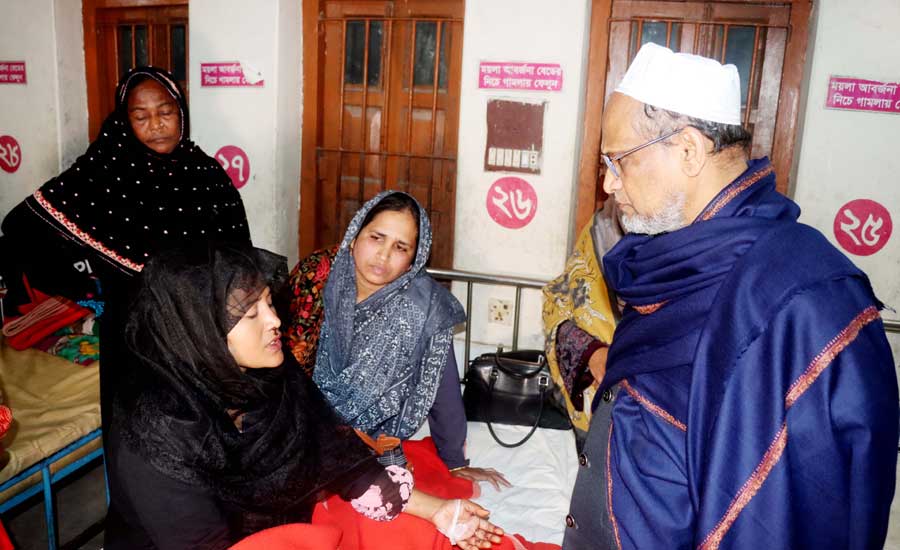 বাগমারায় কাঁচি প্রতীকের কর্মীদের উপর নৌকার সমর্থকদের হামলায় নারীসহ আহত ৫