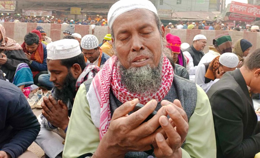 আখেরি মোনাজাতে শেষ হলো বিশ্ব ইজতেমার প্রথম পর্ব