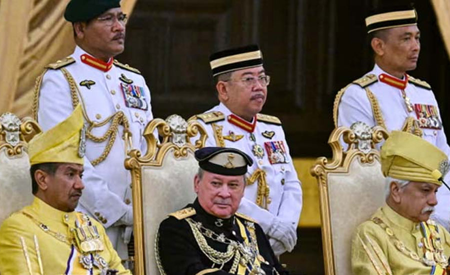 দামি গাড়ি-বাইকের প্রতি দুর্বলতা রয়েছে মালয়েশিয়ার নতুন রাজার