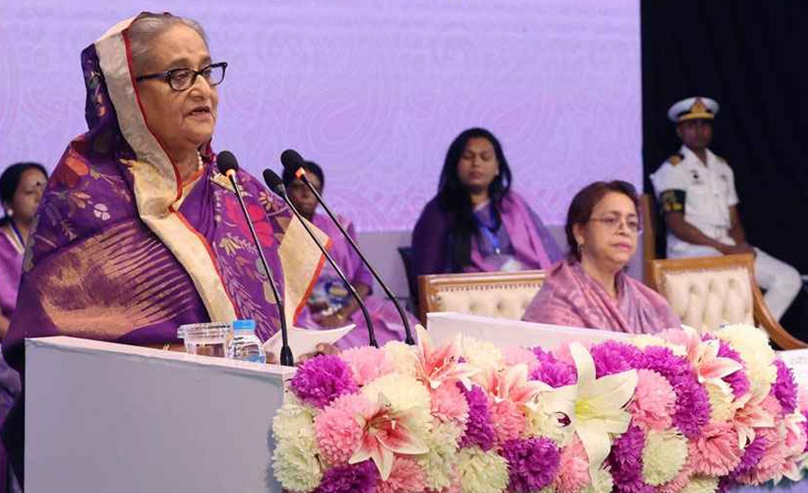 ‘পুরুষদের বিরুদ্ধে বেশি কিছু বলে নিজের ভোট হারাতে চাই না’