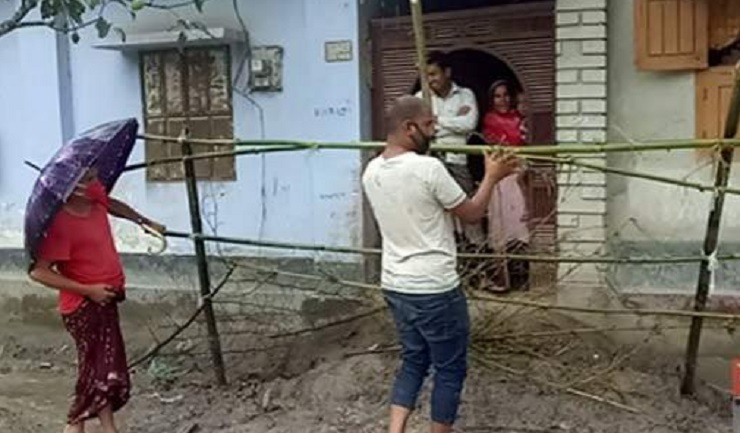 হিলিতে প্রশাসনের হস্তক্ষেপে বন্দীদশা কাটল ২টি পরিবারের