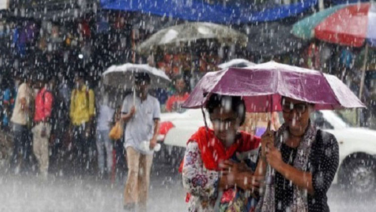টানা ৩ দিন বজ্রসহ বৃষ্টির পূর্বাভাস টানা ৩ দিন বজ্রসহ বৃষ্টির পূর্বাভাস